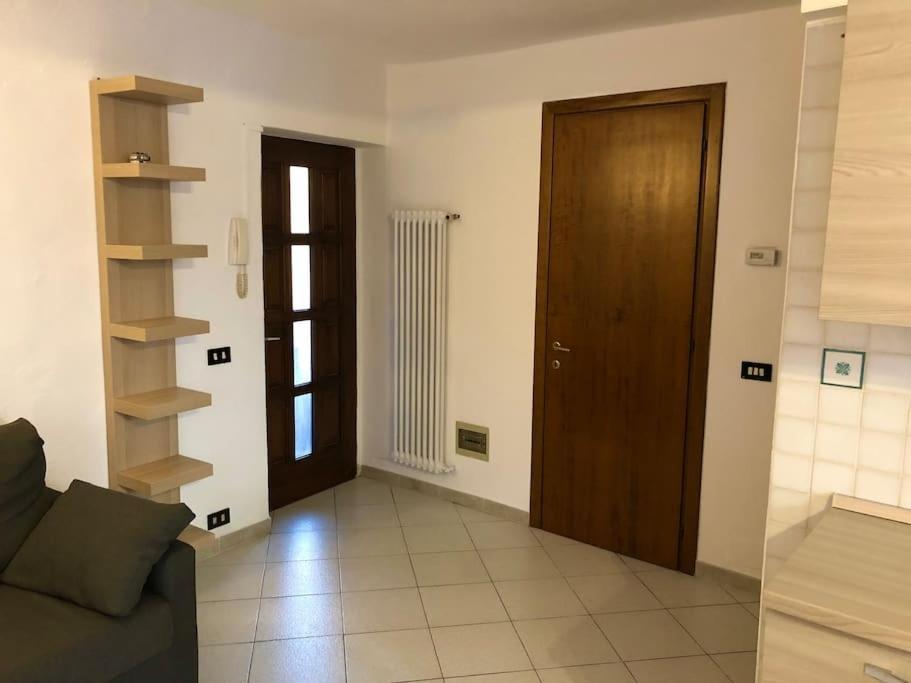 Casa Del Borghetto Apartment Intra Ngoại thất bức ảnh